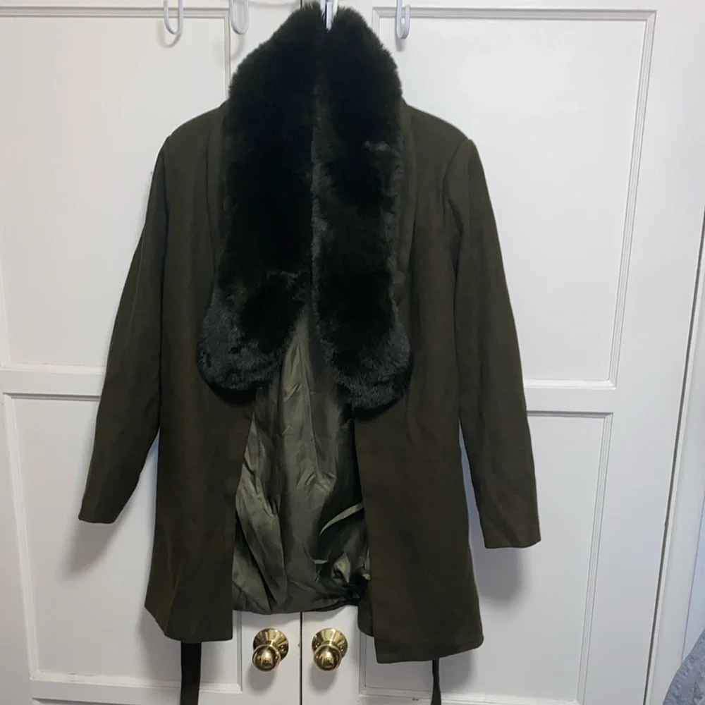 SHEIN LUNE Medium Olive Green Elegant Fuzzy Collar Belted Overcoat - Picture 2 of 12